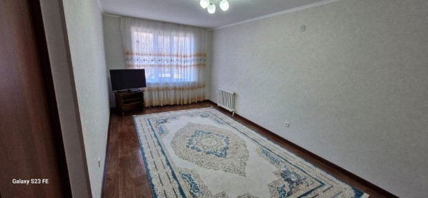 1 бөлмелі квартира сатылады.