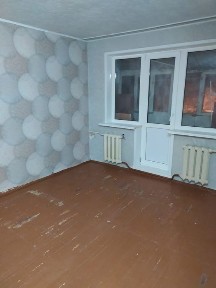 Продам 1 ком квартиру район Уюта 11000
