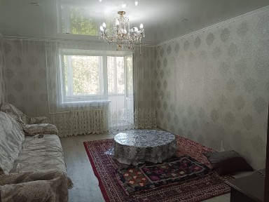 Продам 4-х комнатную квартиру