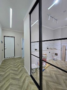 Продам 2 комнатную квартиру ЖК Кристал