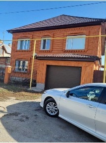 Продам 3х уровневый коттедж на КСК