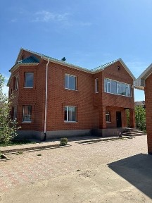 Продам коттедж в центре города Сельмаш 99 (между р. Болашак/р. Юнис сити)