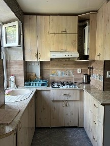 2 ком квартира посуточно с кондером. в центре города