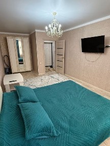 Квартира посуточно 11мкр Мега парк