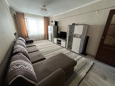 Сдам 3 комнатную квартиру