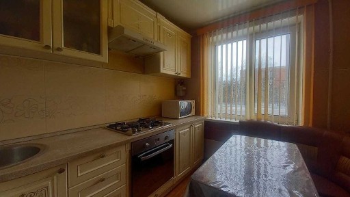 Продам 3 комнатную квартиру с хорошим ремонтом