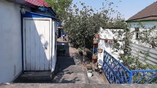 Подам дом в соц. городе !
