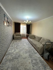 Продам 2 комн. район Юность!