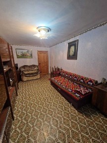 Продам 2-х Комн. квартиру в центре города - 8 Мкр