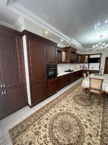 Продам 5-ти комн. кв. в р. Зеленая Долина, по ул. Санкибай батыра 253/6