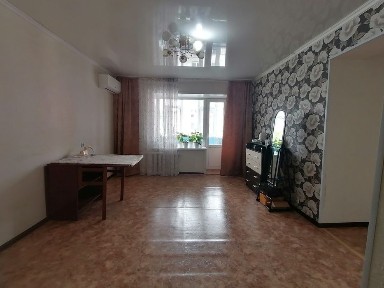 . Продам в кирпичном доме 3-х комнатную