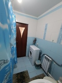 Жер үй сатамын.