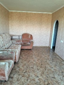 Беркимбаева 96 2х комнатная квартира 6/6