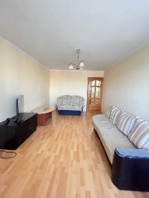 Продается 2-х комнатная квартира ост. Филармония