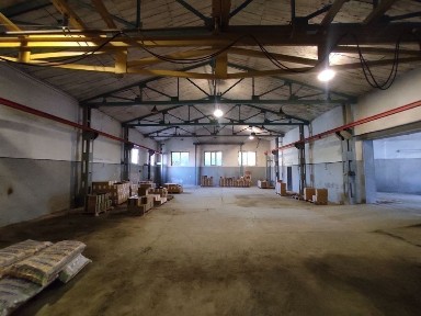 Сдам складское помещение с кран балкой 400 КВ м