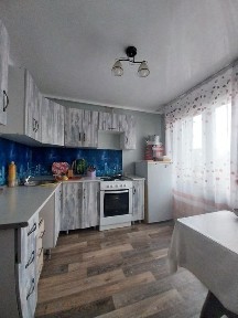 Продам 2х комн п. Глубокое