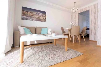 3-х комнатная квартира в ЖК рядом с Мегой и Атакентом