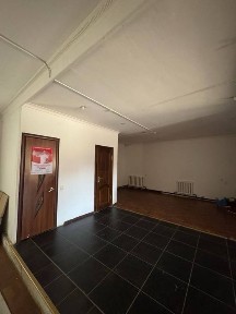 Продам коммерческое помещение магазин