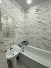 Продается трехкомнатная квартира