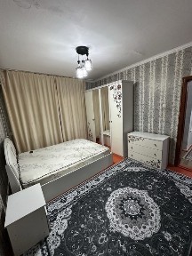 Туркестан каласында 3 бөлмелі пәтер 1 мөлтек ауданында сатылады