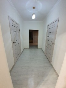 Дом частный с большим ровный прямоугольным земельным участком