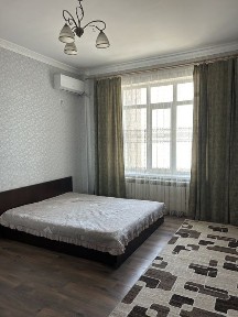 Сдам посуточно 4 к кв ЖК “Арай”