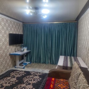 Горняк 6 дом, лоджия, центр отопление, с мебелью и техникой