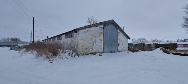 Слается теплое складское помещение 321 кв м