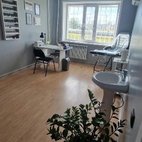 Сдам кабинет/ кресло для парикмахера.