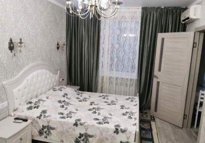 1-но комнатная в центре. Абая