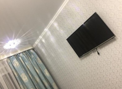 Час 1500 тенге. Абая-Ташкентская