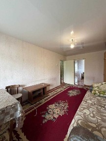 Продается 2-х комнатная квартира в районе КСК