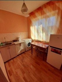 2 ком квартира посуточно в центре города