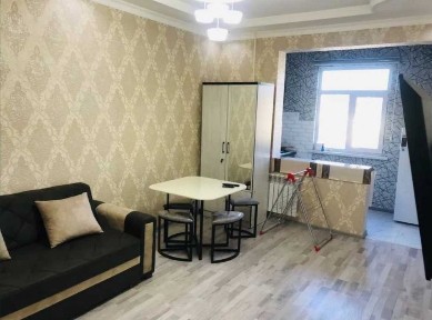 2-х комнатная в центре по Абая. WI-FI