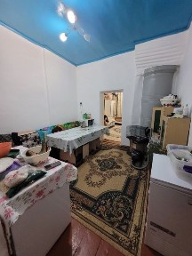 Дом 2 комнаты, участок 3 сотки.