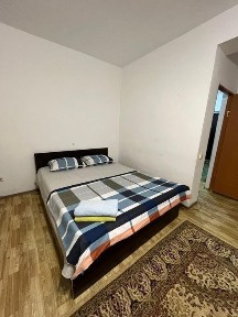 Сдам квартиру посуточно, час 2000