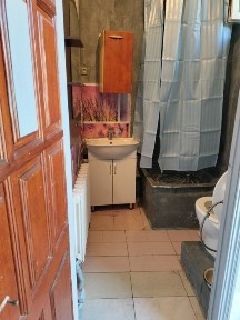 Сдам двух комнатную времянку.