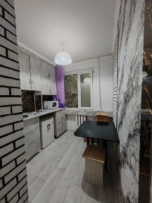 Сдам посуточно квартиру в центре города Актобе, БСМП, Акимат, р/н Оке