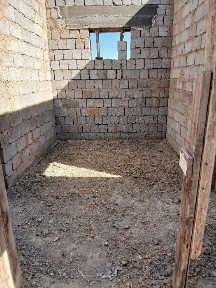 Үй сатылады 4бөлмелі бітпеген алдында екі бөлмелі времянка бар