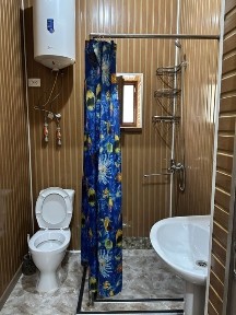 Екі бөлмелі үй (жаздық үй) жалға беріледі