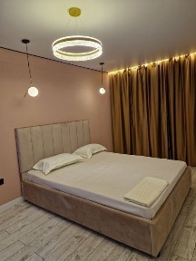 1комнатная LUX квартира по суточна по часова