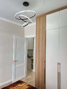 Сдам посуточно 2 комн квартиру ЖК Республика 15000 тг