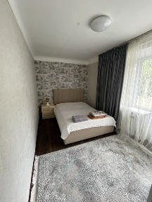 3 комнатная, посуточно, Абая 121, Французский Дом, центр