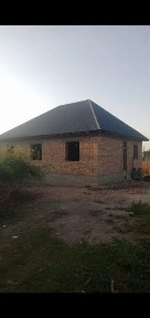 Үй сатылады, Еңбек ауылы