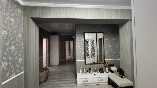 Продам 3-х комнатную квартиру ул. Кабанбай батыра 99/1