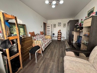 Уютная 2ух комнатная на Юго-Востоке, пр. Республики 18/2.