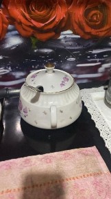 Срочна сдам 3 ком квартиру новая мебель и сантехника возле рынка