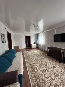 Продам большой дом с большим участком