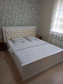 Часы 1500 теңге. 1-но комнатная. Абая-Ташкентская