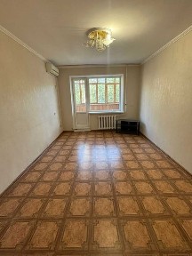 Западно-Казахстанская область, Уральск, Остановка Кирова (3-я поликлиника)